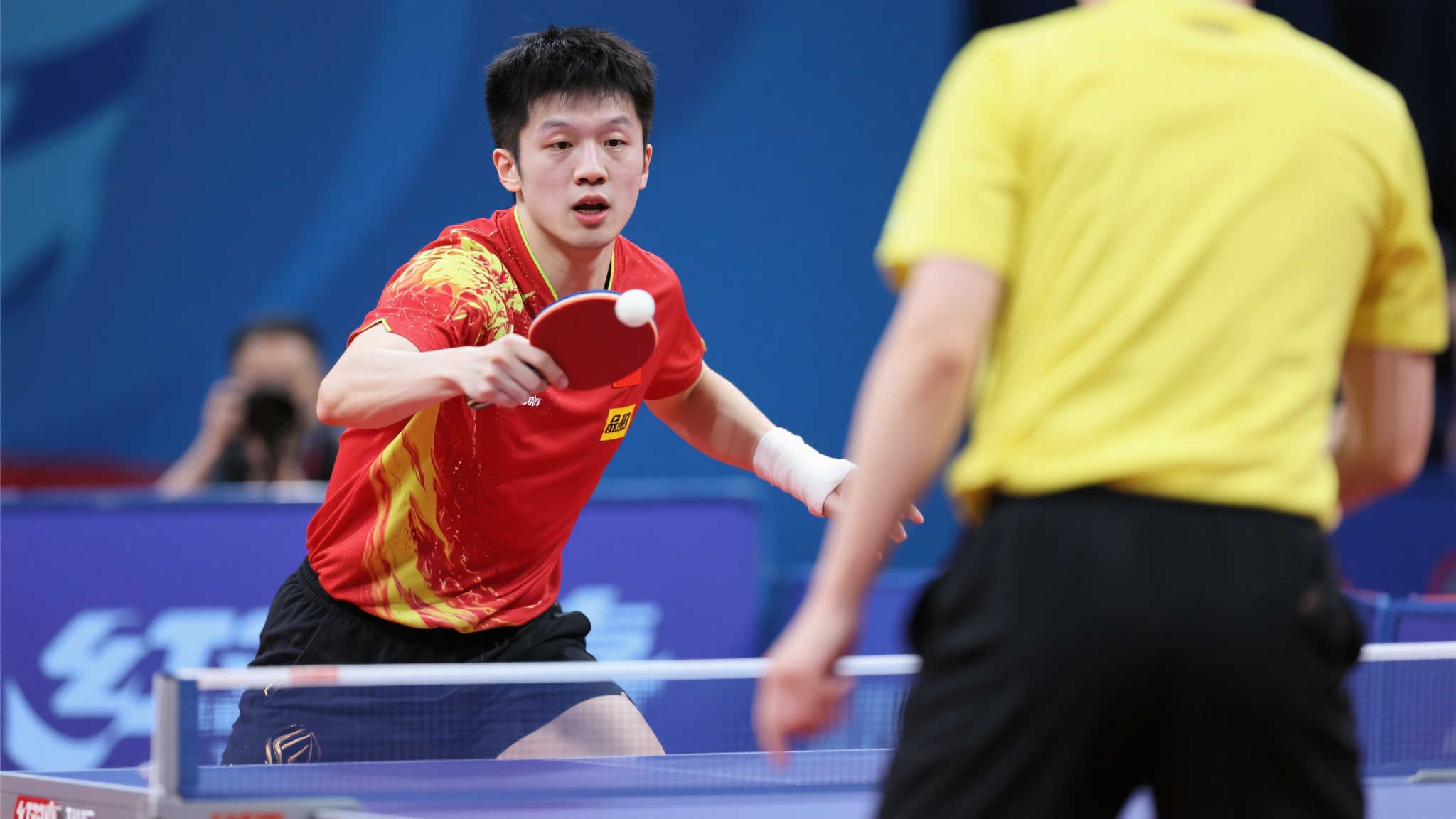 并且在关键 并且在关键